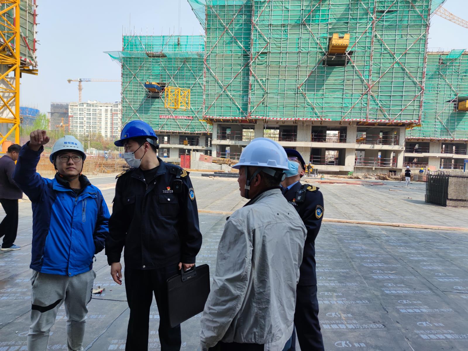 云龙区卫生监督所积极开展建筑工地职业卫生监督检查2.jpg