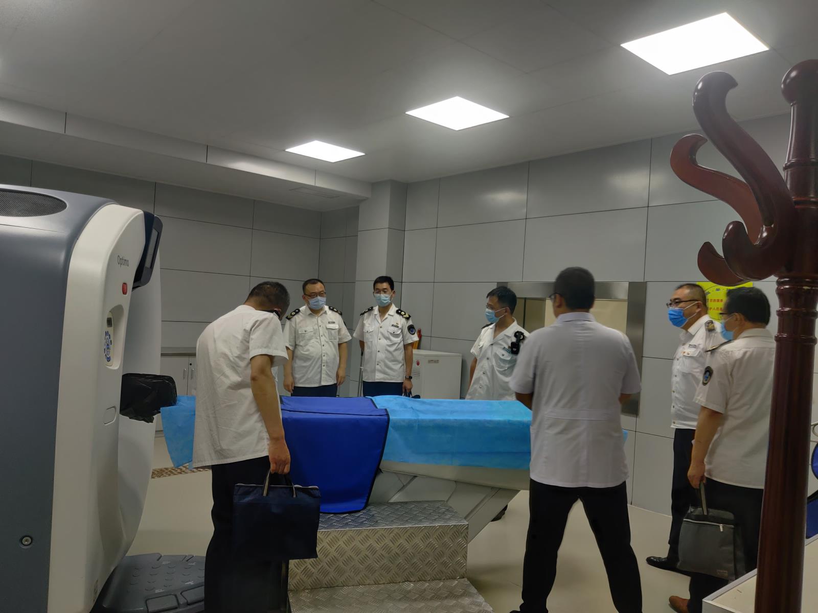 8市卫生监督所胡良玉所长到鼓楼区卫生监督所调研指导工作袁苏.jpg