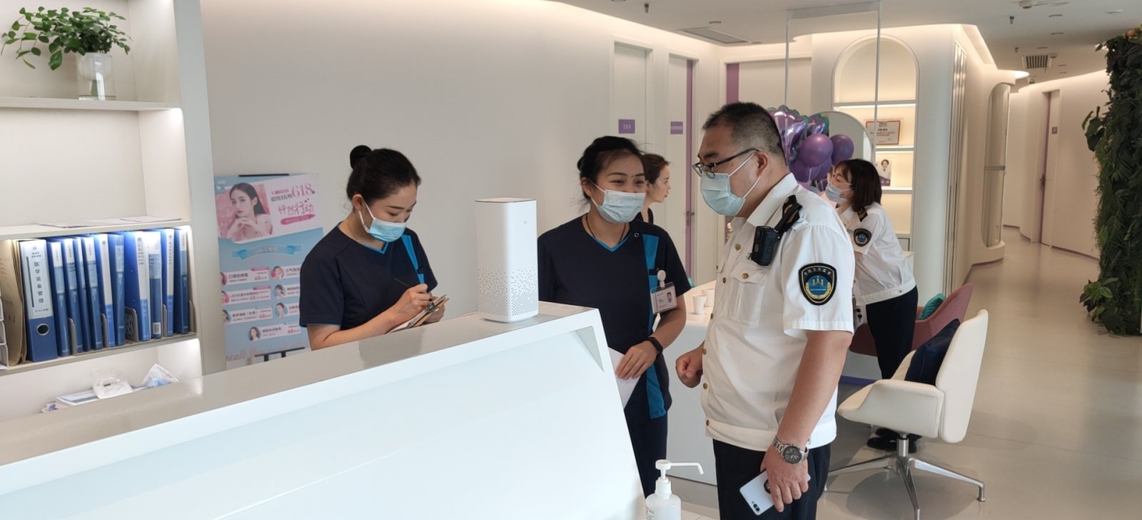 8鼓楼区卫生监督所开展医疗美容机构专项监督检查工作程琳洁.png