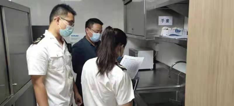 8鼓楼区卫生监督所开展“护卫健康▪蓝盾3号”专项督查姬书宇 (266)_看图王.jpg